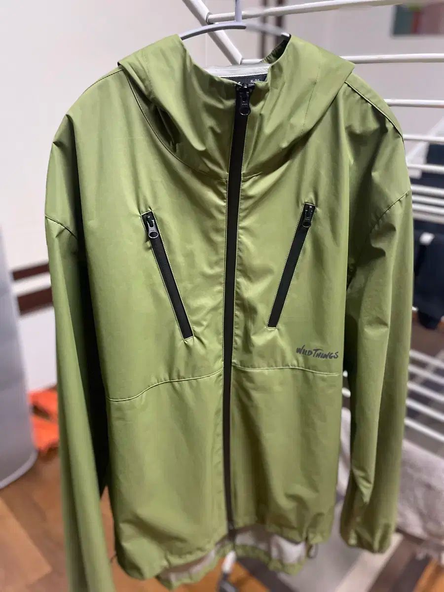 ワイルド シングス 3 LAYER レインシェルウィンドブレーカー オリーブグリーン