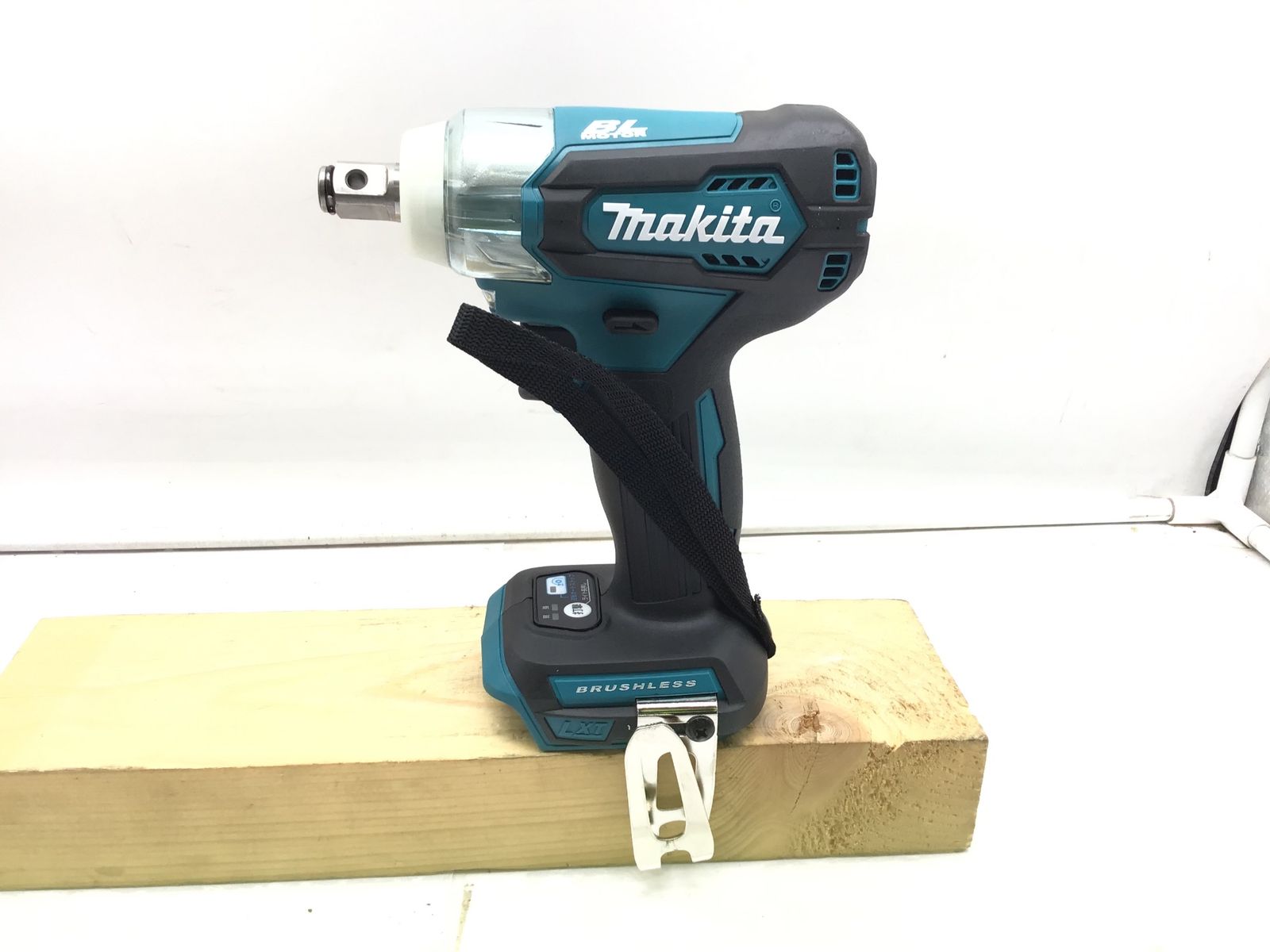 Makita マキタ 18v充電式インパクトレンチ TW181DRGX ITUBY0EI440Y エコツール笠寺店 M02