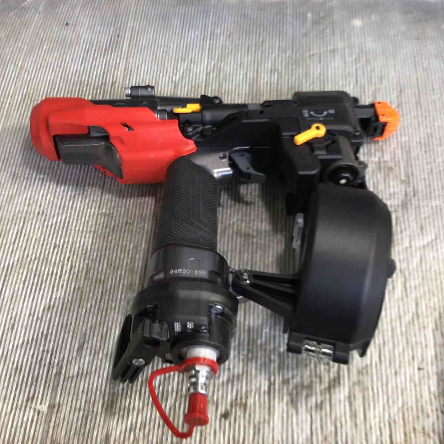 高圧エアネジ打ち機 HV-R41G6