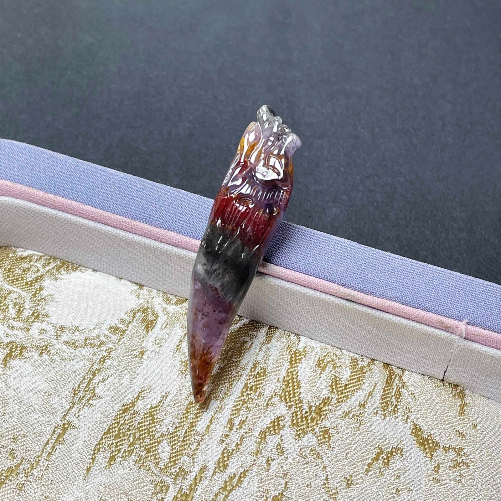 EU製 オーロラクォーツ23 ペンダント パワーストーン 天然石 金運 浄化 開運 プレゼント 55.4 12.7 9 mm ZZ 1556