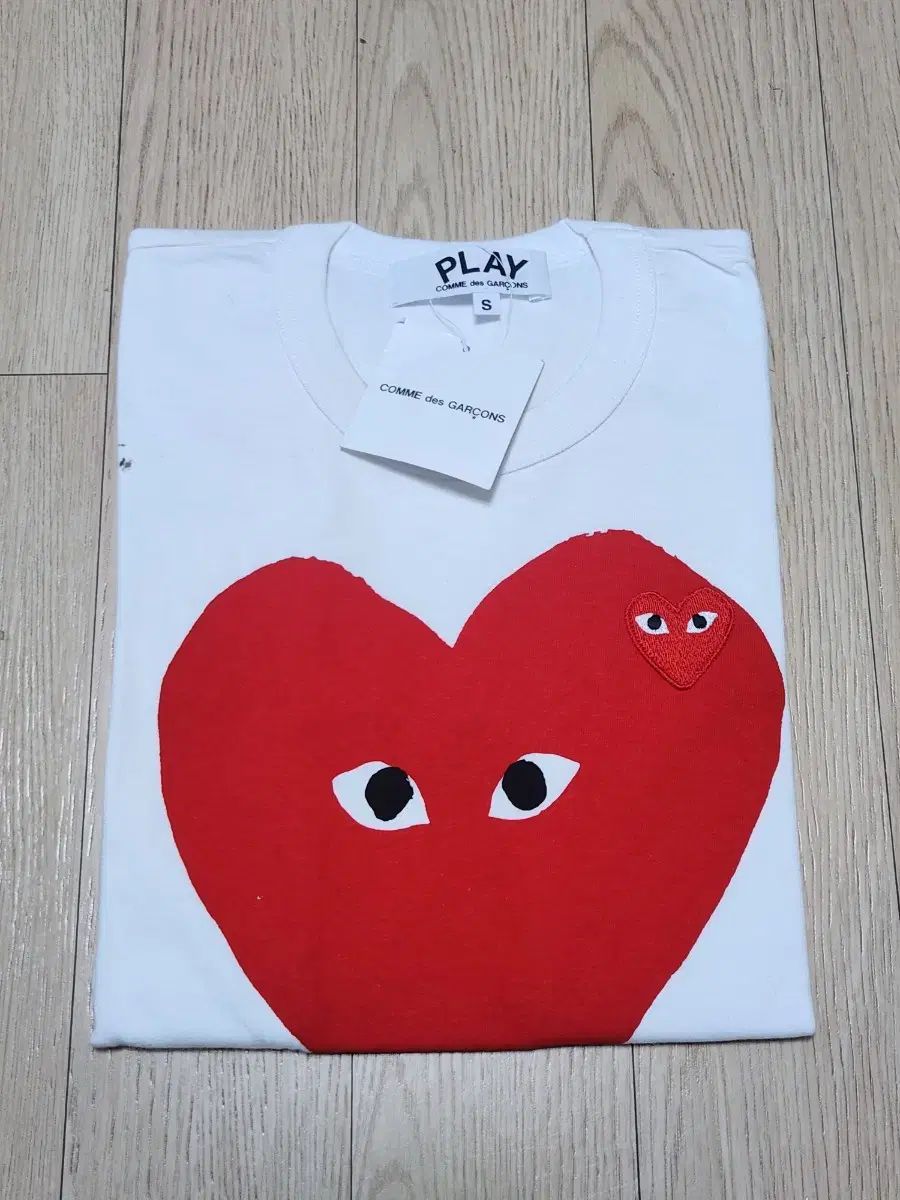 COMME