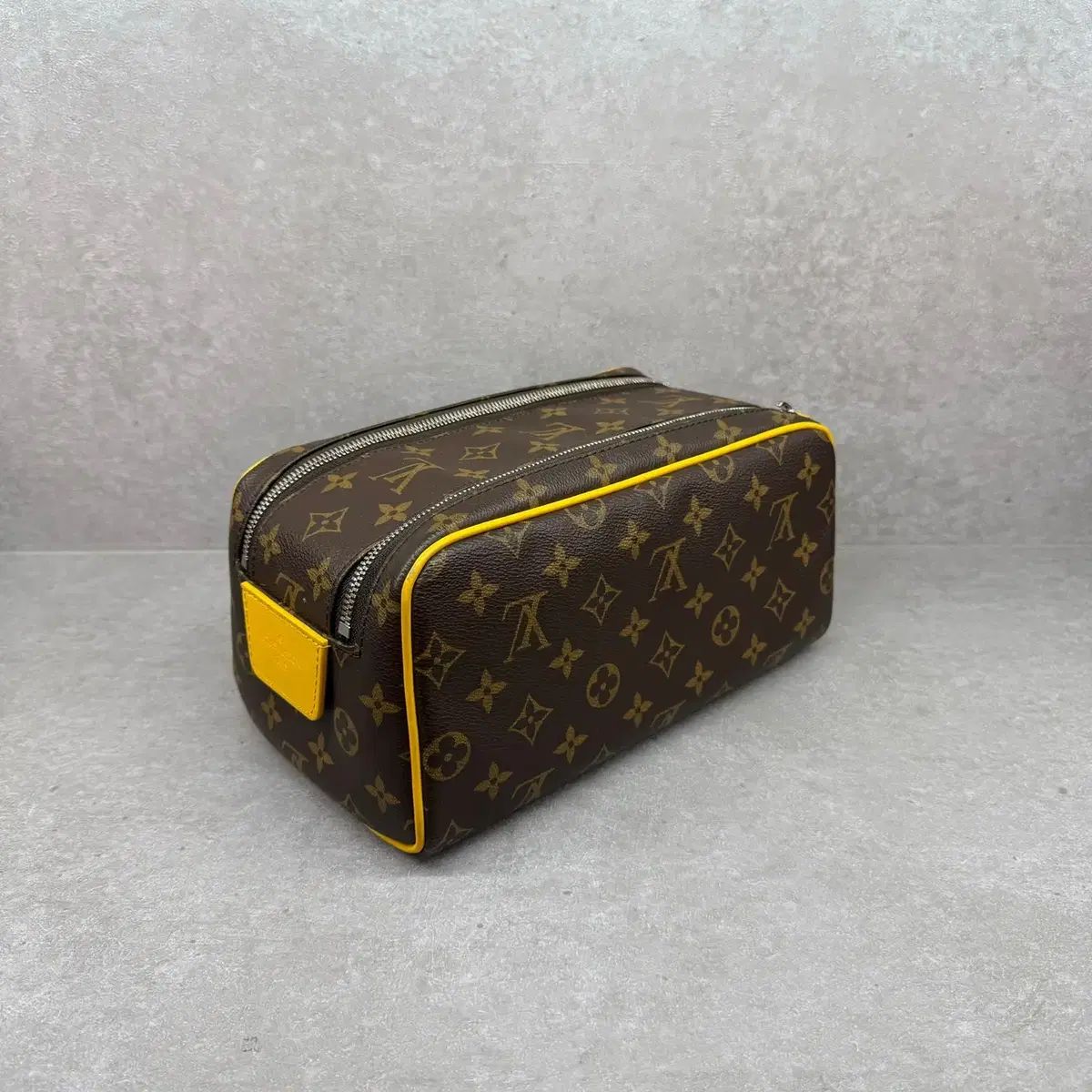 付属品完備 Louis Vuitton ルイヴィトン ドープ キット モノグラム マカサー ジョン マット