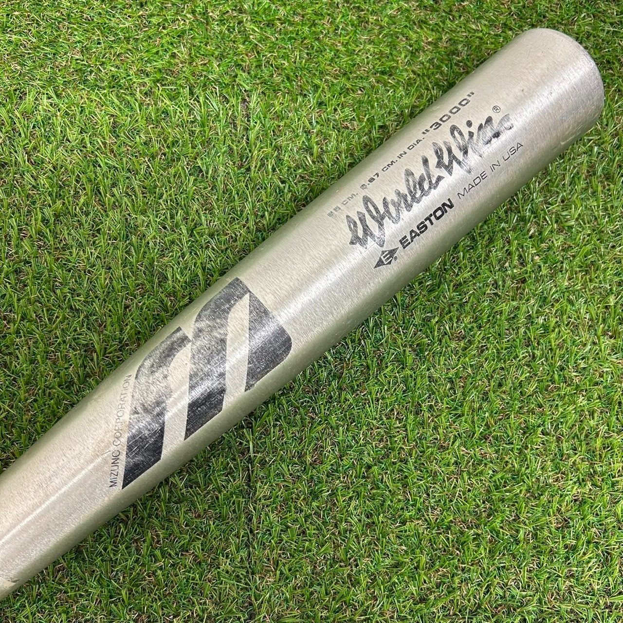 M0577) Mizuno ミズノ ワールドウィン 大人用 軟式 金属バット