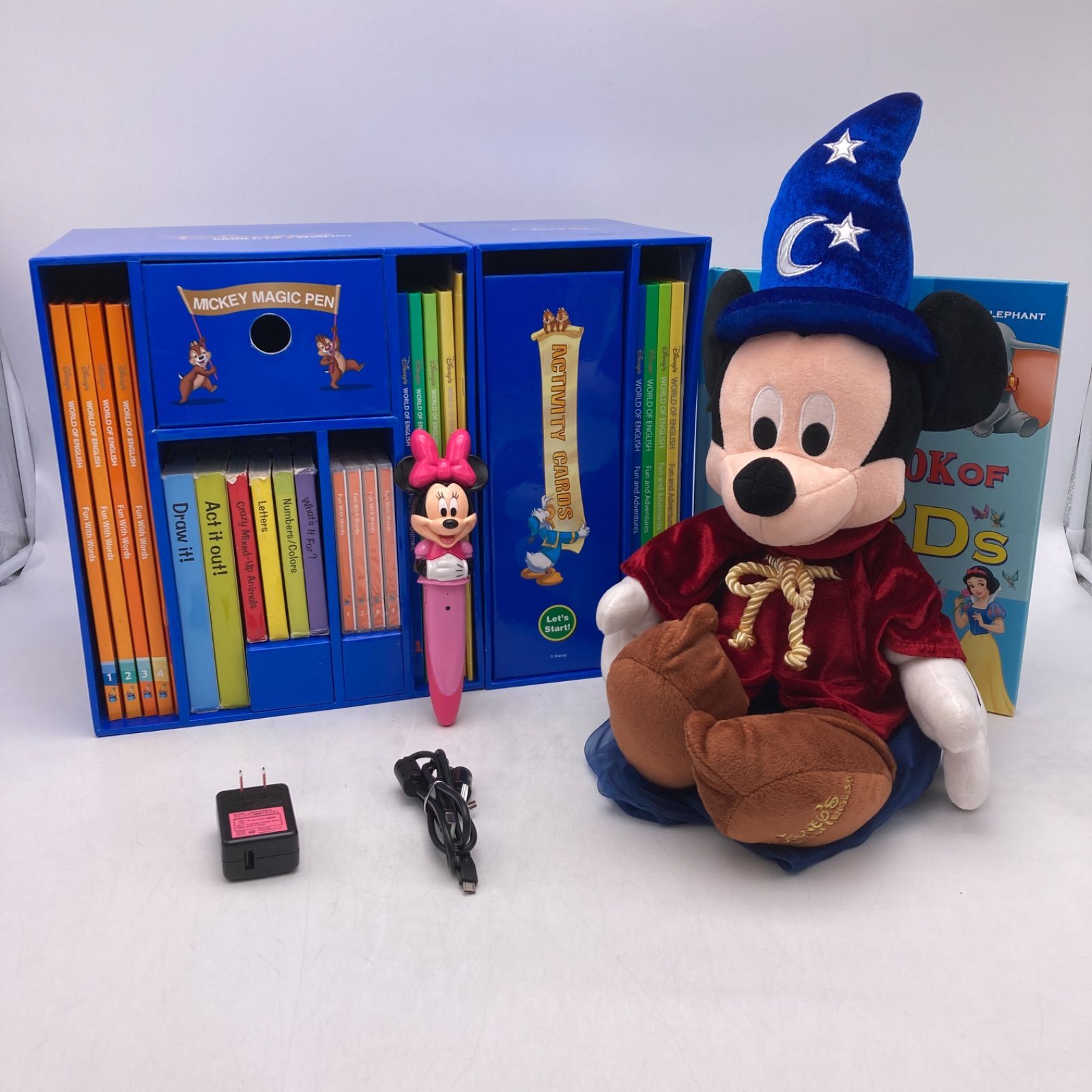 2018年購入 ミッキーマジックペンセット＆アドベンチャーセット　ディズニー英語システム　DWE　Disney　ワールドファミリー　中古　402723