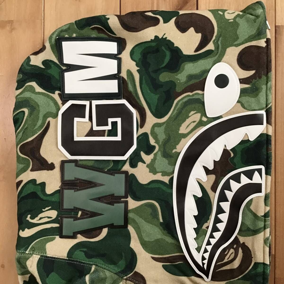 暮らしに便利なアイテム シャークパーカー CAMO ART BAPE Mサイズ hoodie zip full shark スケートボード