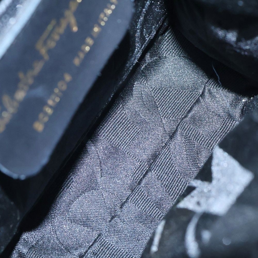 ブラック レザー