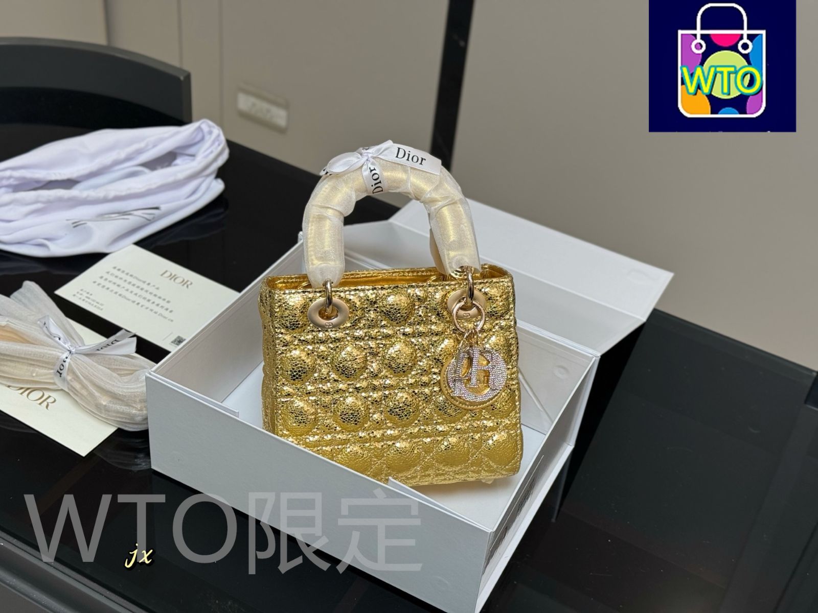 今日WTO】Dior Lady Horizontal Lady Dior Bag - ホリゾンタル