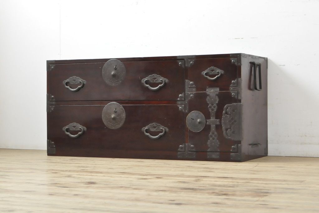 VARO,S.A. VALENTI】バロッサ バレンティ サイドテーブル/ナイト