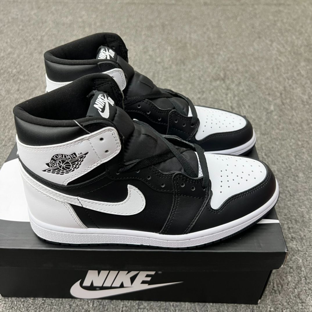 【新品未使用❣️】ジョーダン1 ナイキ\"Black/White Nike Air Jordan 1 High '85 