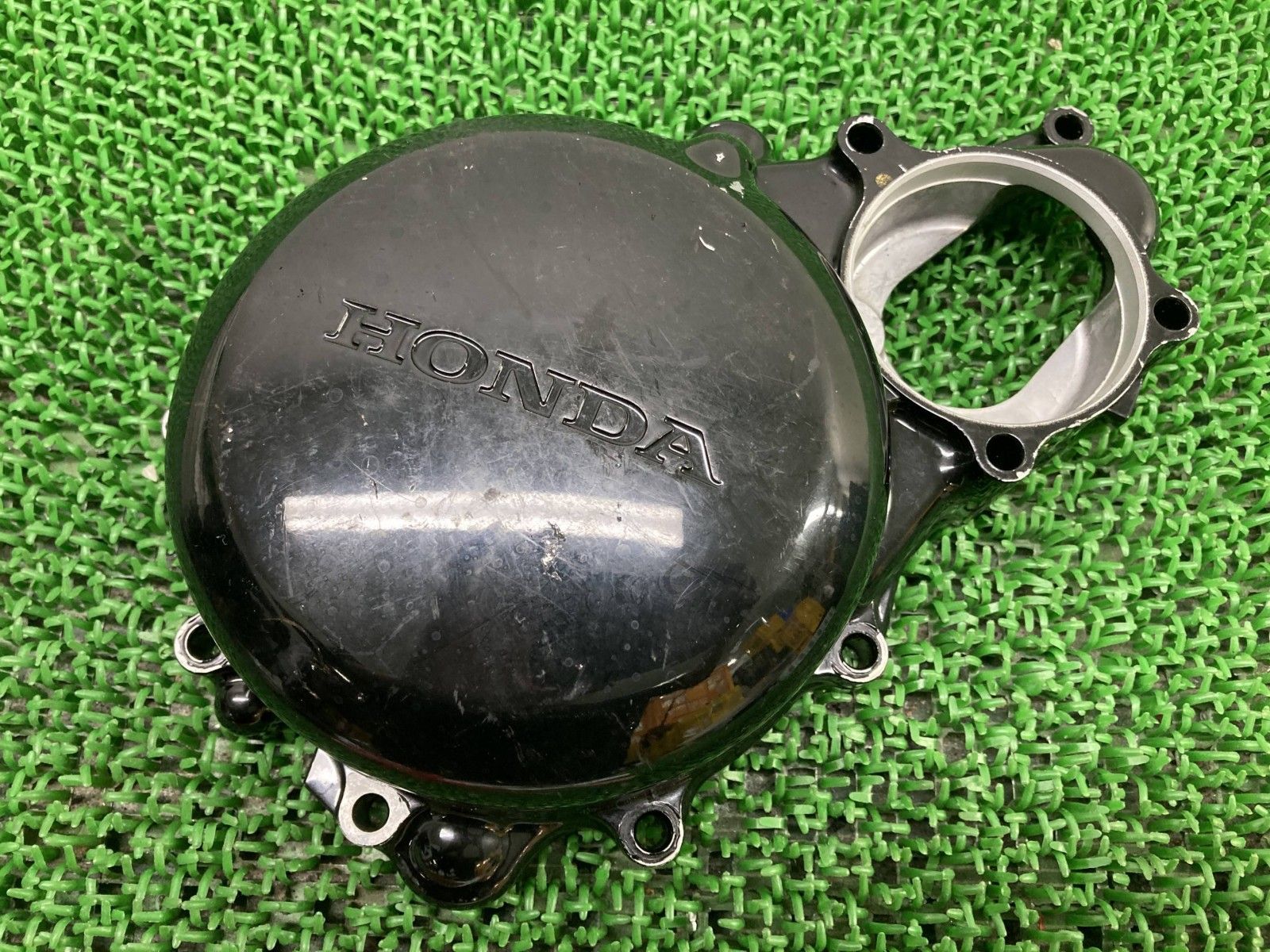 CB1100 エンジンカバー MGC ホンダ 純正 SC65 ジェネレーターカバー クランクケースカバー ペイント素材に 割れ欠け無し uS