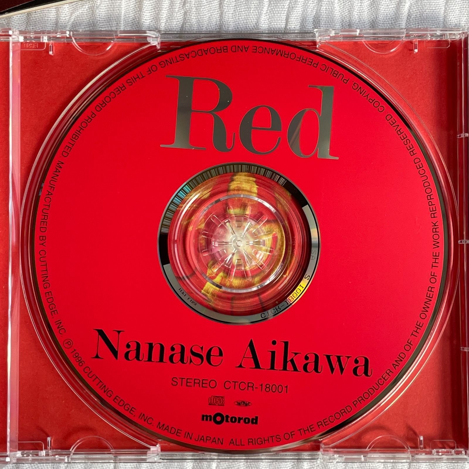 相川七瀬｜RED（中古CD）｜オマケ（CD保護マット）付き - メルカリ