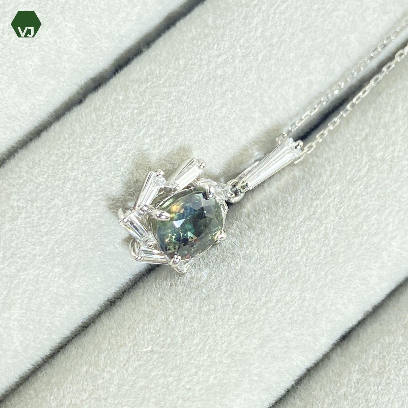 16-37】アレキサンドライト ダイヤモンド ネックレス 1.14ct D0.31ct 