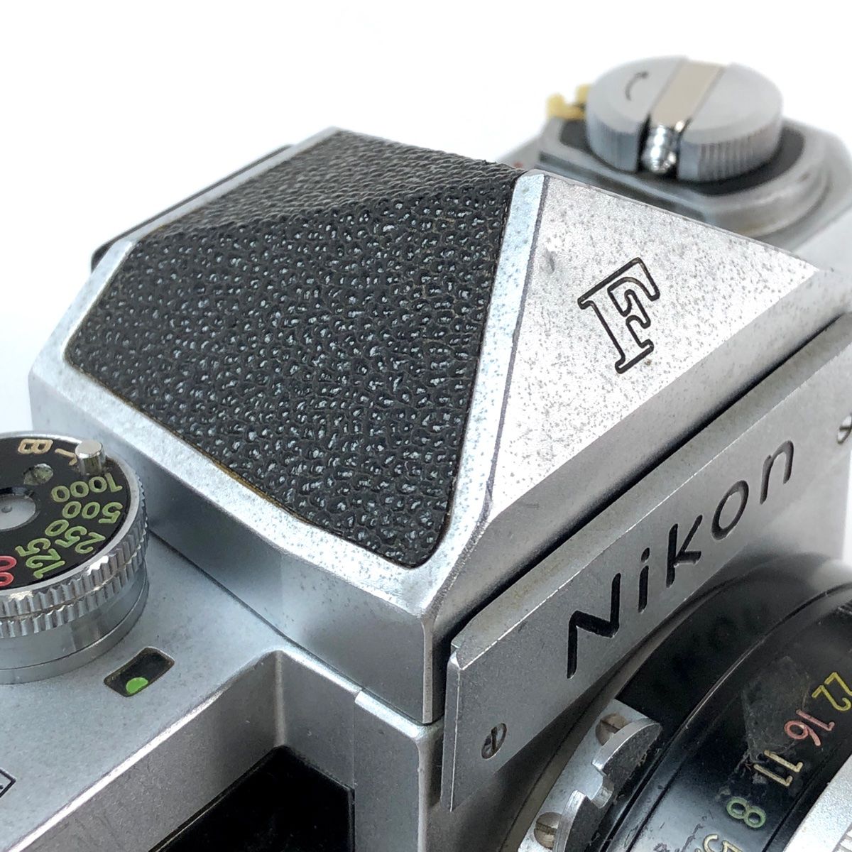 ニコン Nikon F アイレベル むくん シルバー ボディ フィルム マニュアルフォーカス 一眼レフカメラ 【中古】