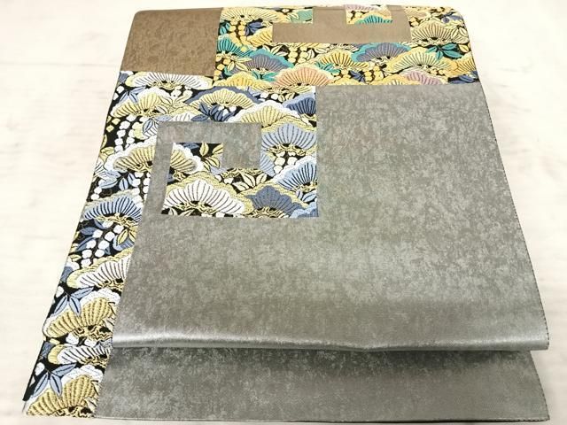 ショコラA304★豪華‼️金彩地‼️平安時代絵柄‼️袋帯ランナー2m4cm 平和屋着物◎西陣 六通柄袋帯 唐織 松寿宝鍵文 黒地 金糸 正絹