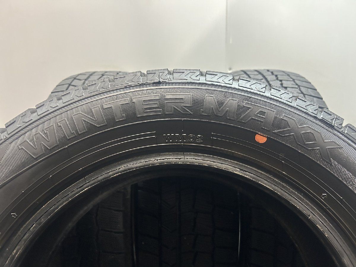 【激安セール！】 DUNLOP WINTER MAXX WM02 205 60R16 16インチ スタッドレス 4本 23年製 バリ溝 ステップワゴン ビアンテ プレマシー ヴォクシー等 MTN726 【即納！最大半額!】