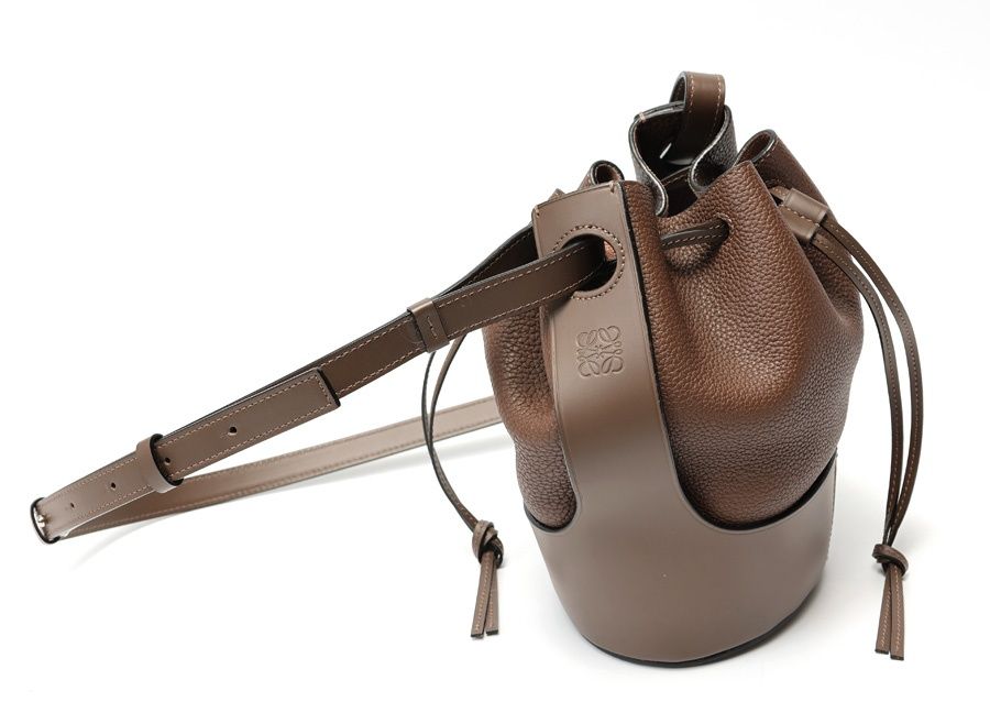 ロエベ LOEWE バルーンバッグ スモール ショルダーバッグ A686C31X01 カタオシレザー ダークブラウン 商品番号 E-158982
