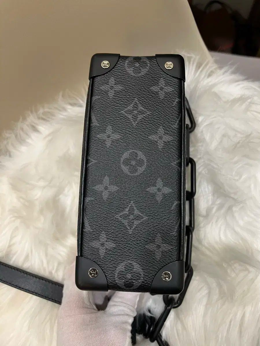 ルイヴィトン エクリプス
