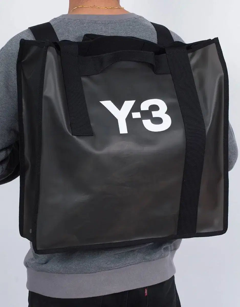 YOHJI YAMAMOTO