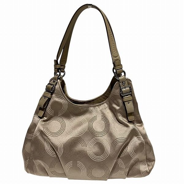コーチ COACH