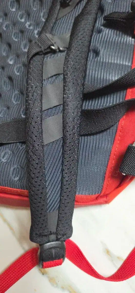 ARC TERYX アークテリクス Aerios 10 リュックサック 登山用バッグ レッド