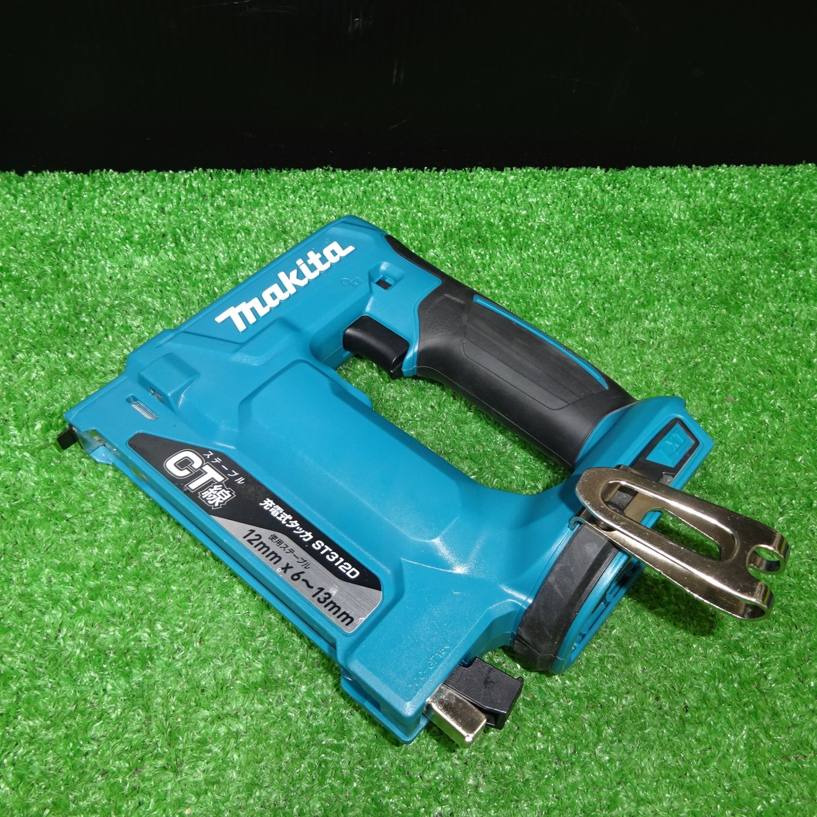 〇マキタ 充電式タッカー ST312DZ【岩槻店】