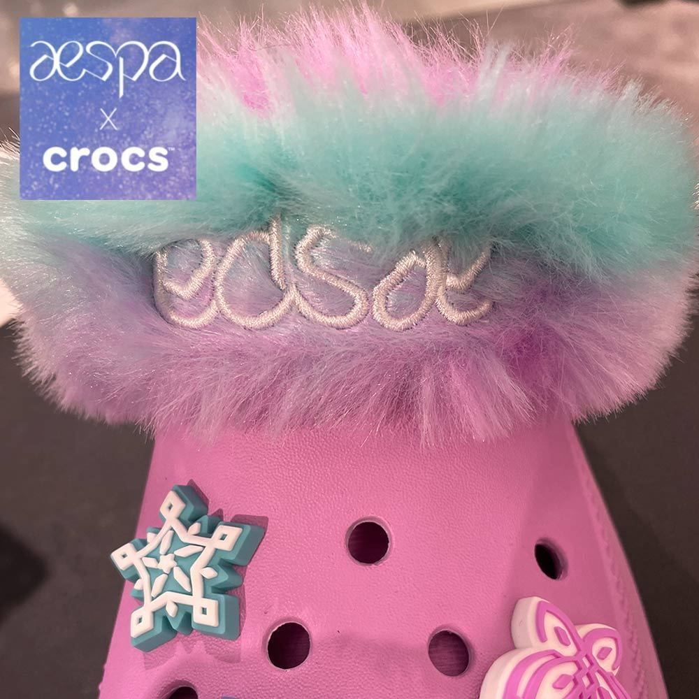 Crocs クロックス エスパ コラボ aespa トレカつき - メルカリ