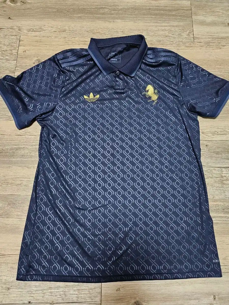 ユヴェントスFC 24 ／ 25 サード ジャージ 2xl