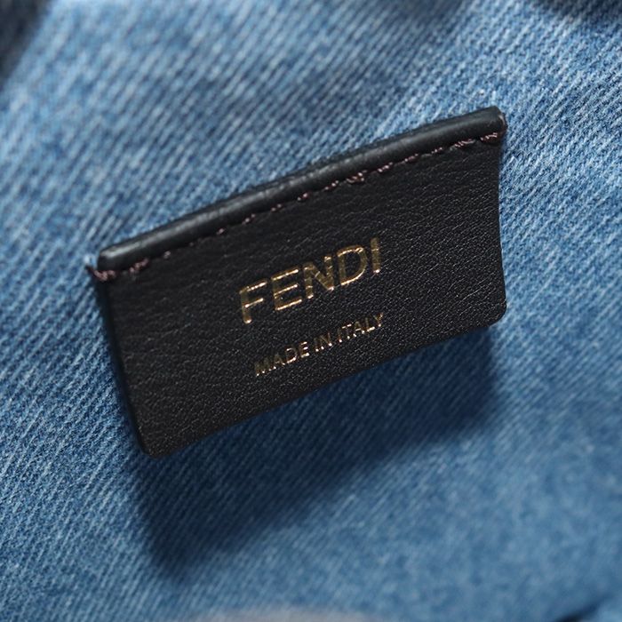 FENDI フェンディ ミニ モントレゾール 8BS010 AP4N 斜め掛け  