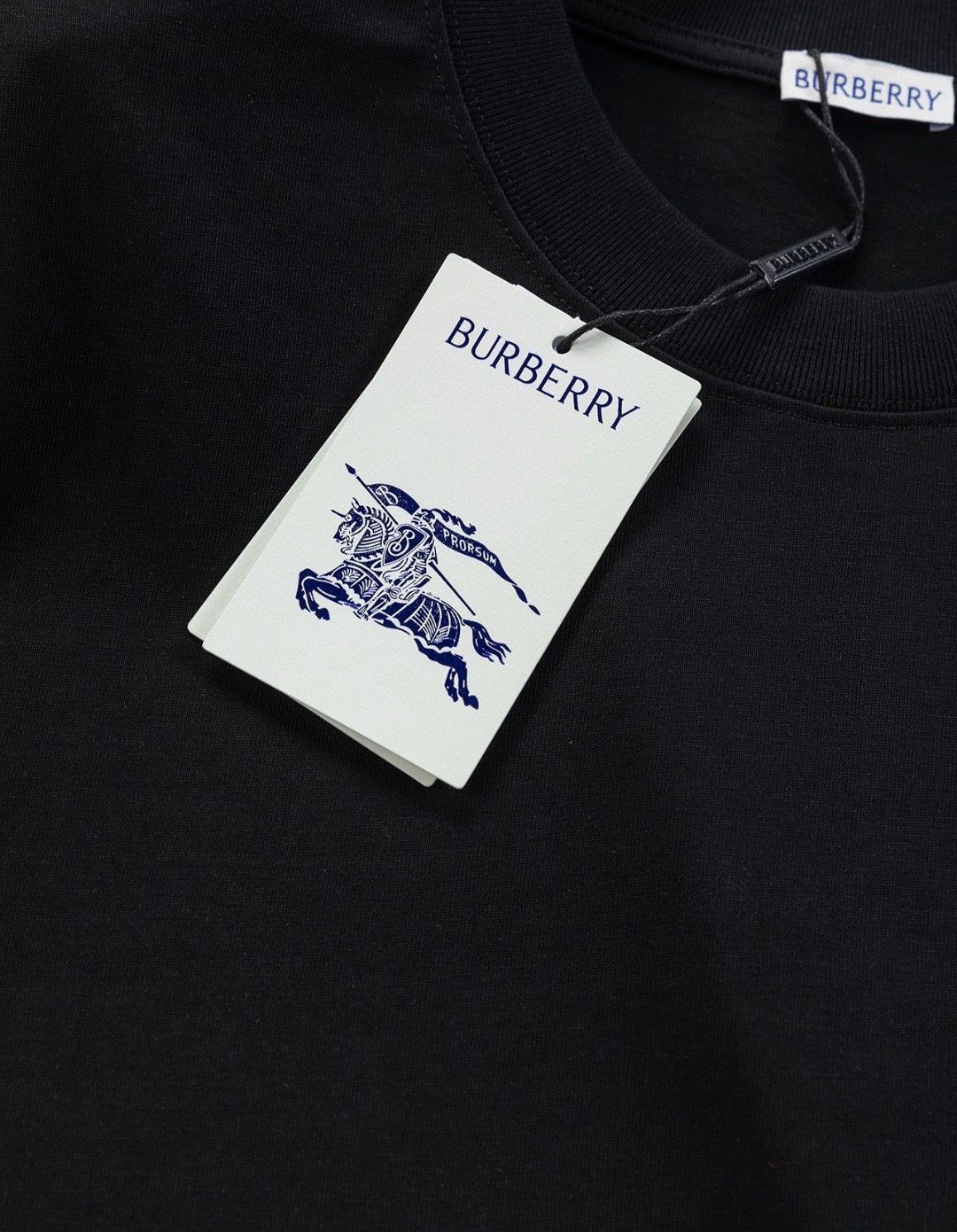 今日特価】Burberry 25ss エクエストリアンナイト立体刺繍半袖-3