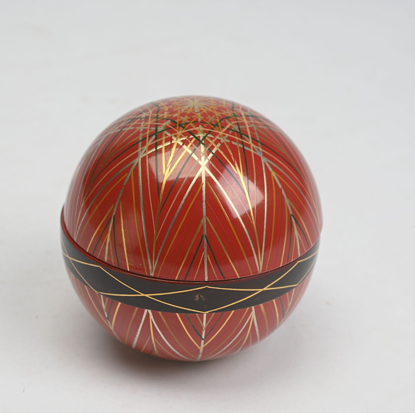 中村湖彩 朱漆蒔絵