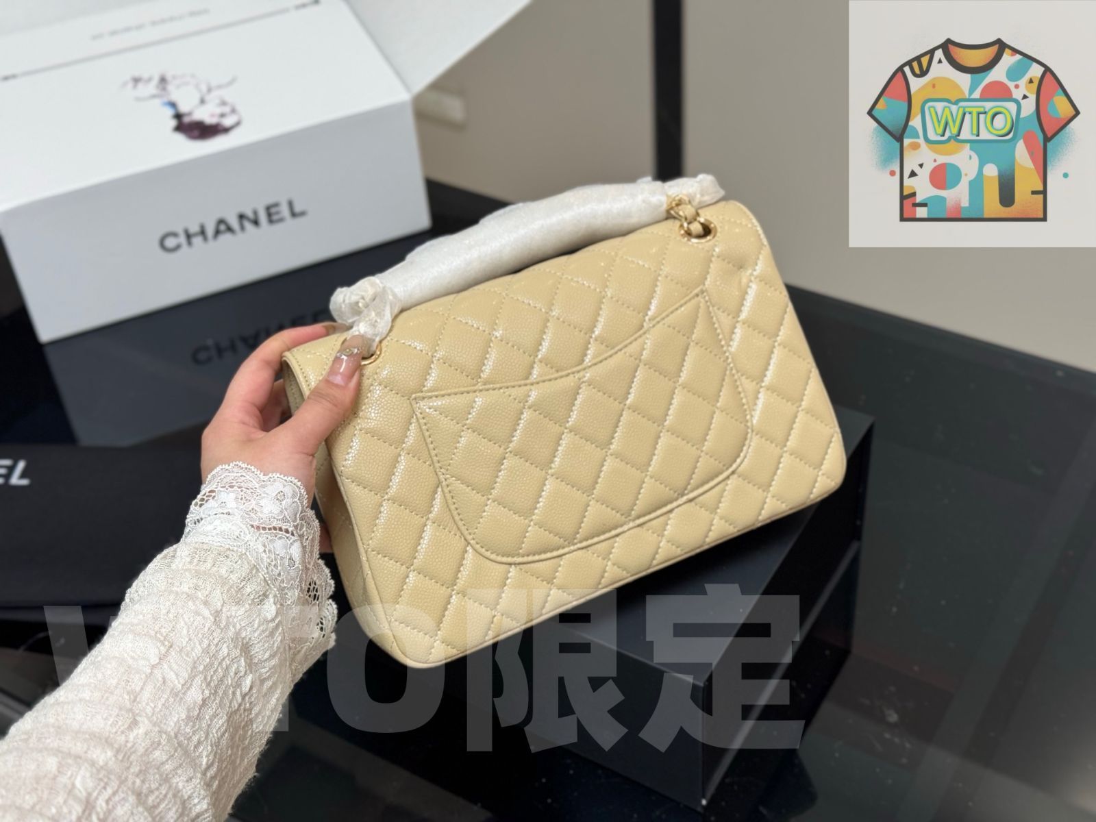 今日WTO】Chanel シャネル CFバッグ 折りたたみボックスと航空機