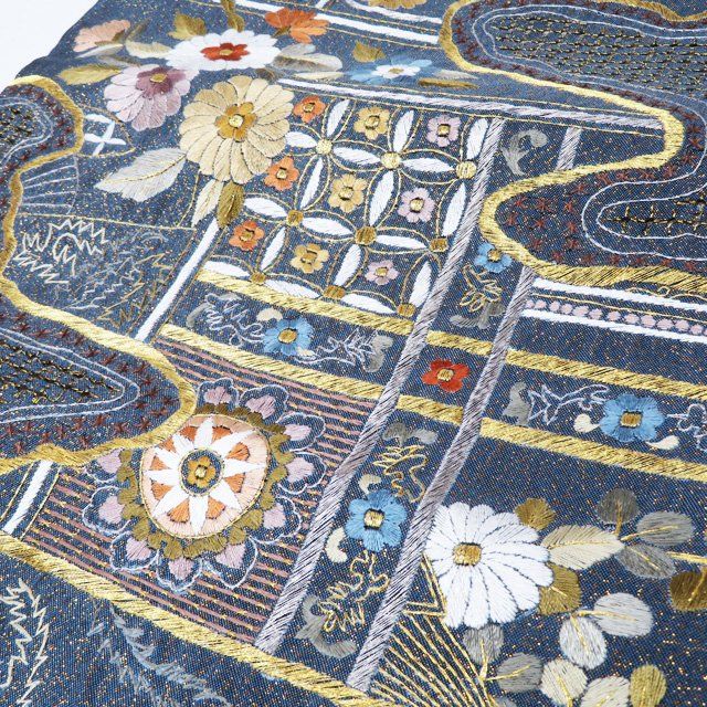 袋帯　汕頭刺繍　【六通】　豪華　中国三大　ユーズド美品 袋帯 汕頭刺繍 【六通】 豪華 中国三大 ユーズド美品 - メルカリ