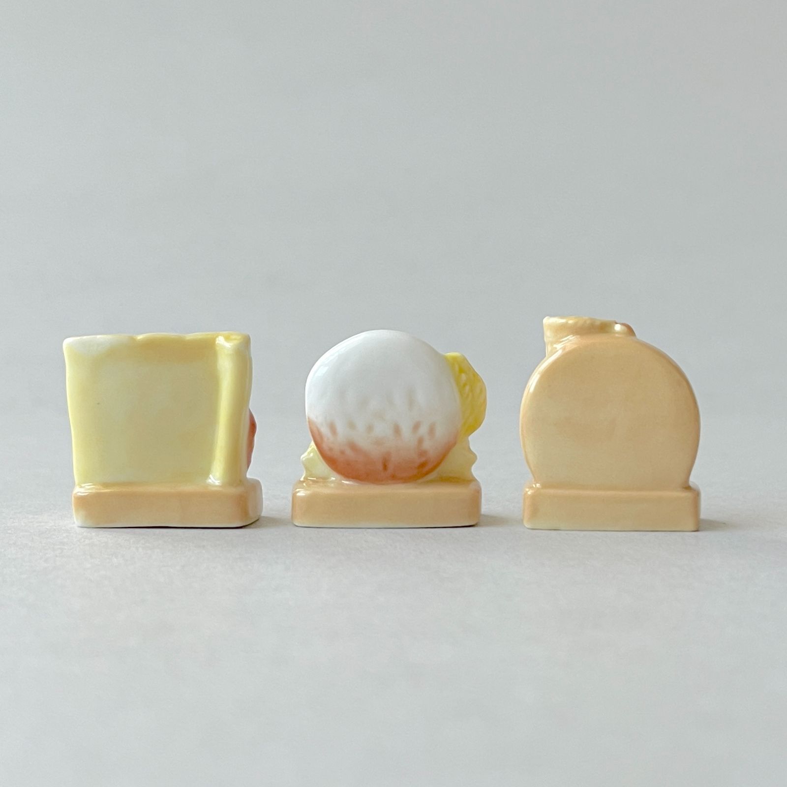 フェーヴ　パン屋さんの風景　2005年　フランス　ミニチュア陶器　f-4378 フェーヴ 私のパン屋さん② フランス フェーブ ミニチュア陶器