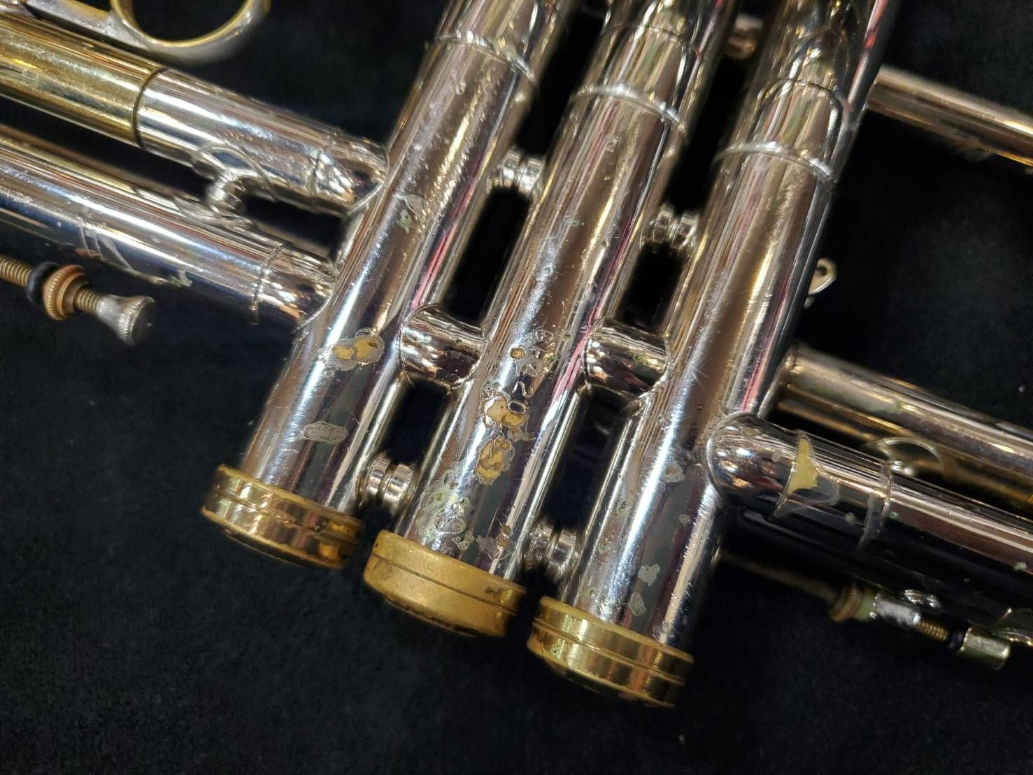 CONN B♭トランペット コンステレーション 38B【西巣鴨】 - メルカリ CONN B♭トランペット コンステレーション 38B【西巣鴨】 - メルカリ