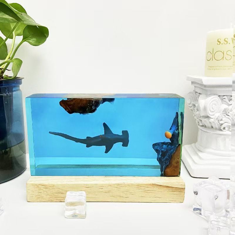 【送料無料・美品・新品未使用】ナイトライト レジンアート 海洋生物 おしゃれ かわいい USB 給電 コンパクト ベッドライト 間接照明 寝室 卓上ライト ギフト