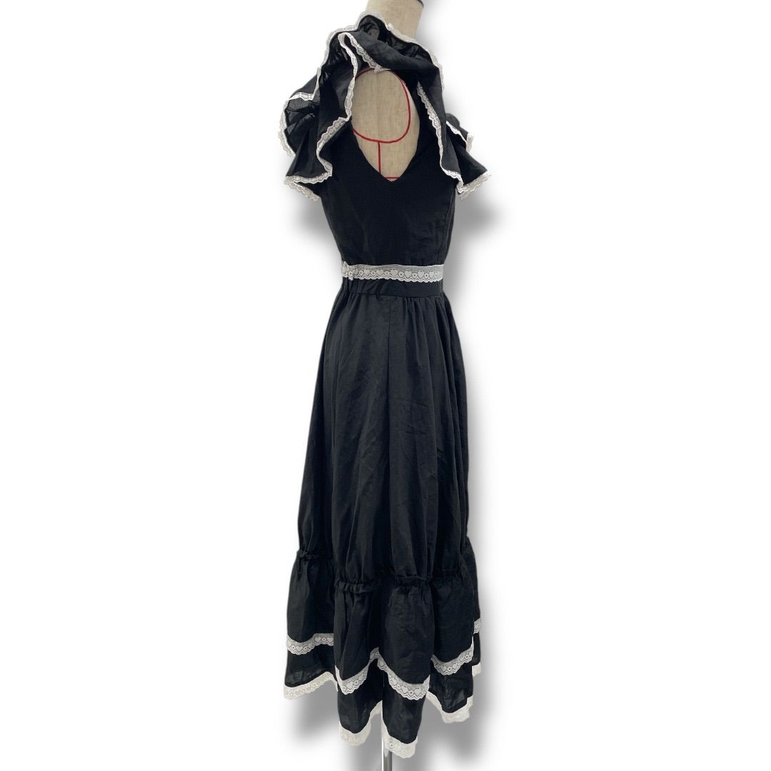【テレビで話題】 トリートユアセルフ Urself Treat charming dress brack frill ワンピース