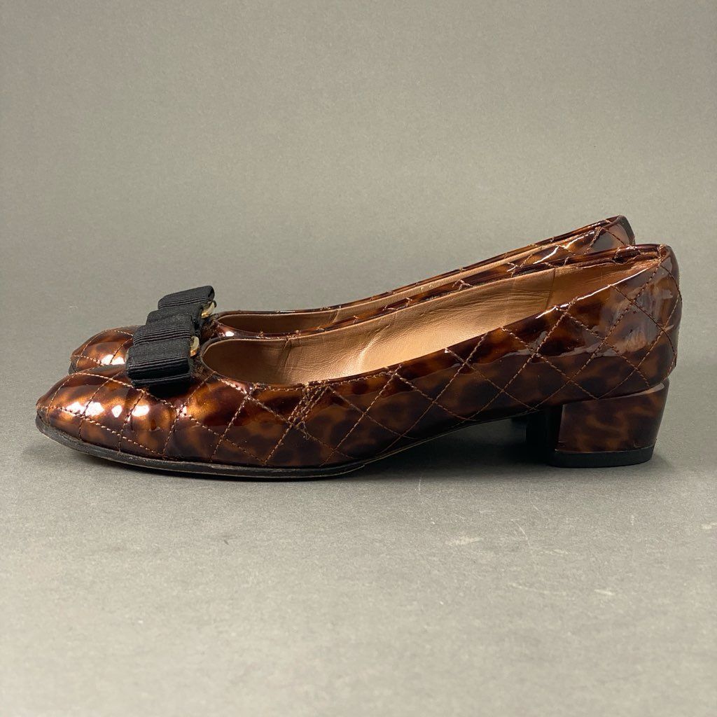 サルヴァトーレフェラガモ Ferragamo ヒョウ柄パンプス　ヴァラ リボン サルヴァトーレフェラガモ Ferragamo ヒョウ柄パンプス ヴァラ