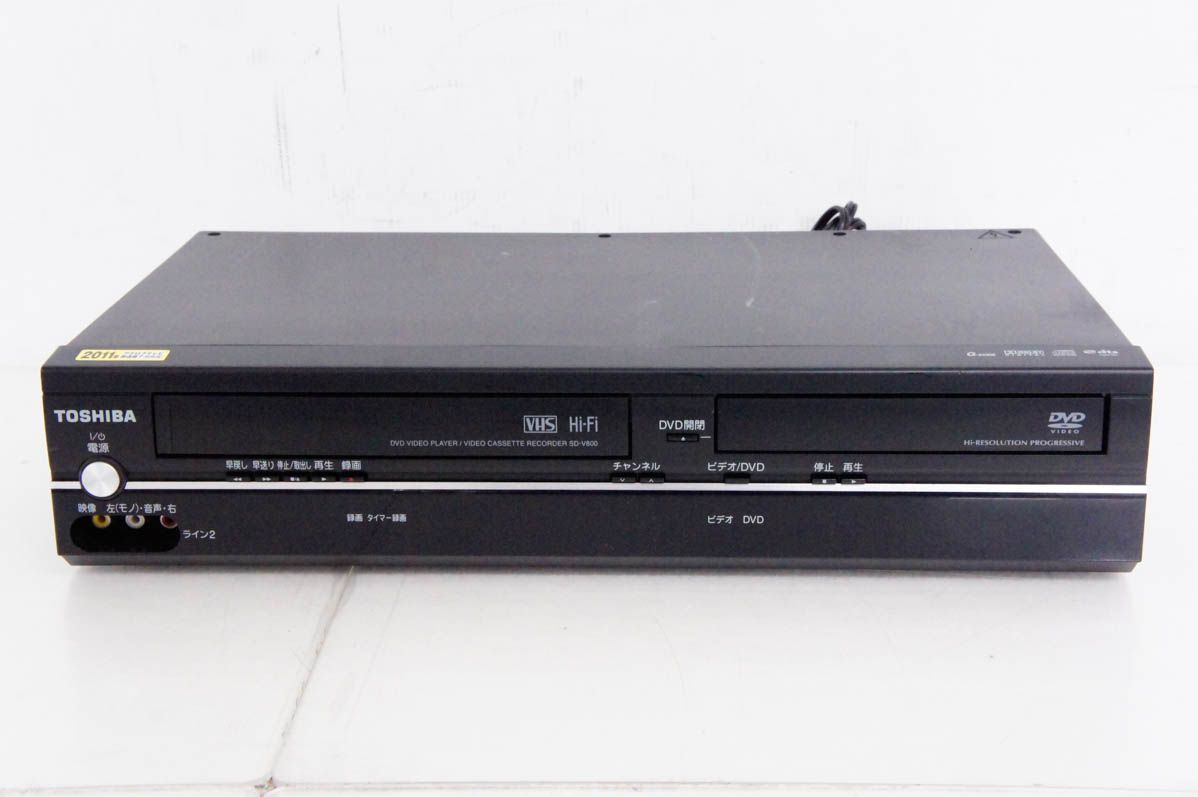 【中古】東芝TOSHIBA VTR一体型DVDビデオプレーヤー DVDプレーヤー一体型VHSビデオデッキ SD-V800