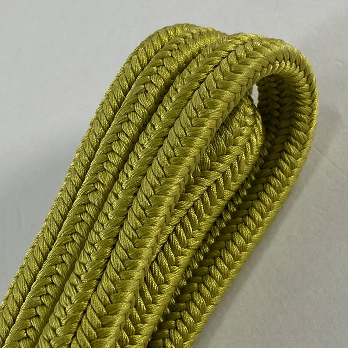 和装小物 帯締め 組紐 道明新兵衛御 糸組紐司 逸品 無形文化財 金糸 無形文化財 有職組紐司 道明新兵衛 冠組 帯締め 買取参考価格