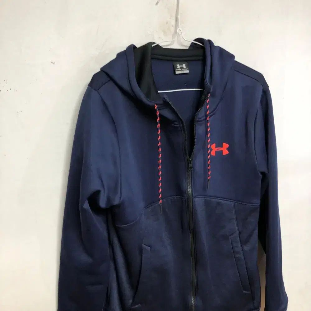 UNDER ARMOUR(アンダーアーマー) メンズ フード付き ジップアップ