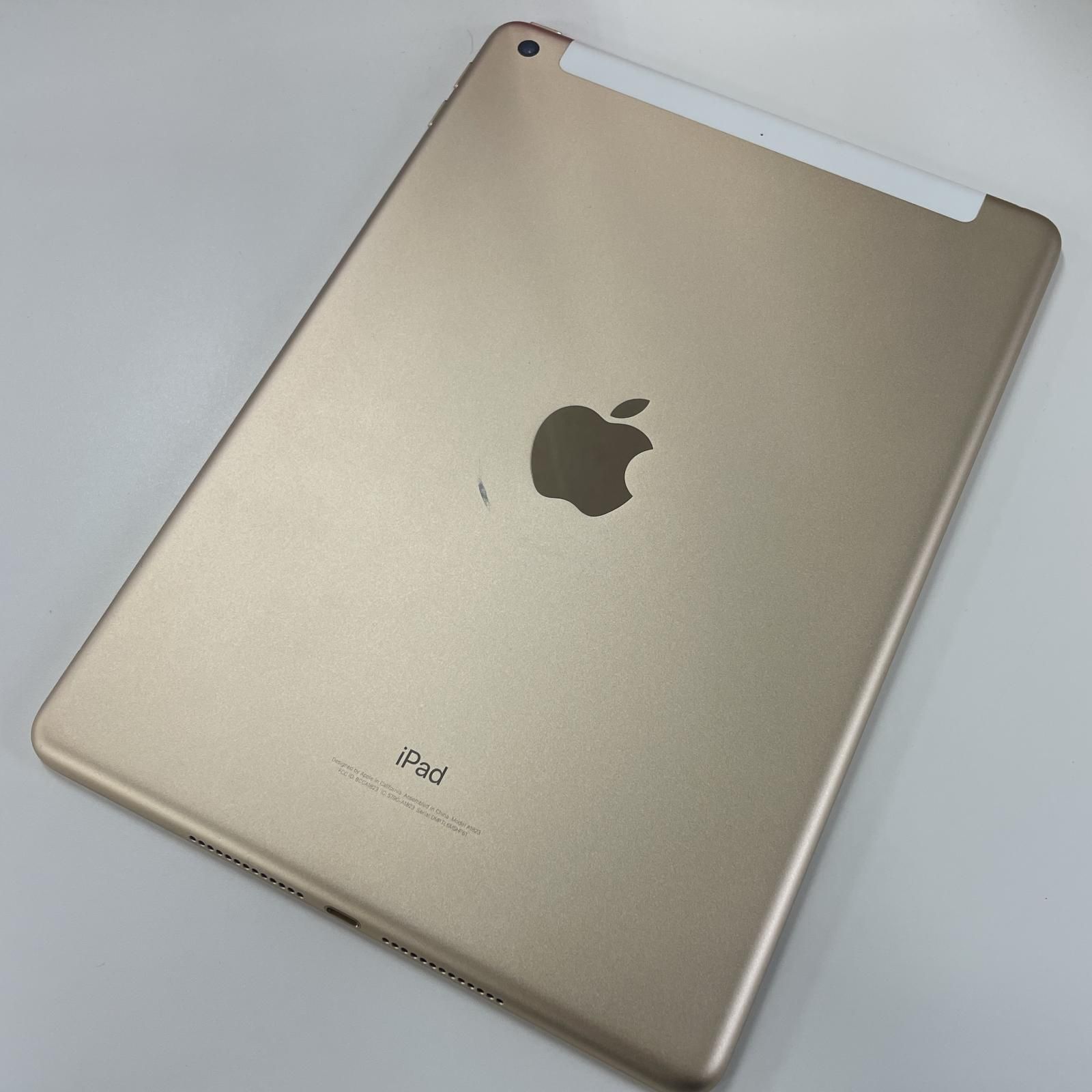 docomo iPad 第5世代 32GB ゴールド WiFi+Cellular - メルカリ