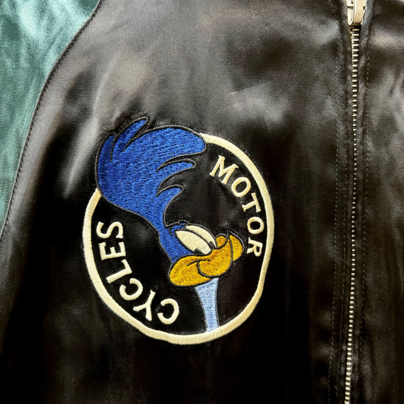 LOONEY TUNESコラボ リバーシブル刺繍スカジャン】VANSON