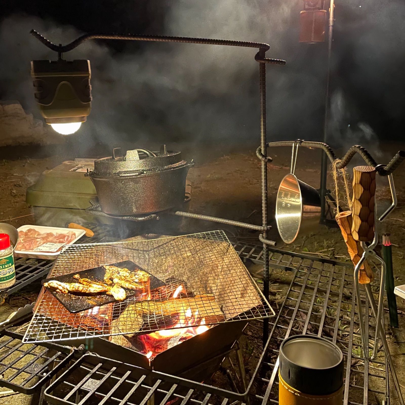 焚き火　ハンガー　ランタンハンガー　フライパン置き　鍋置き　キャンプ　アウトドア