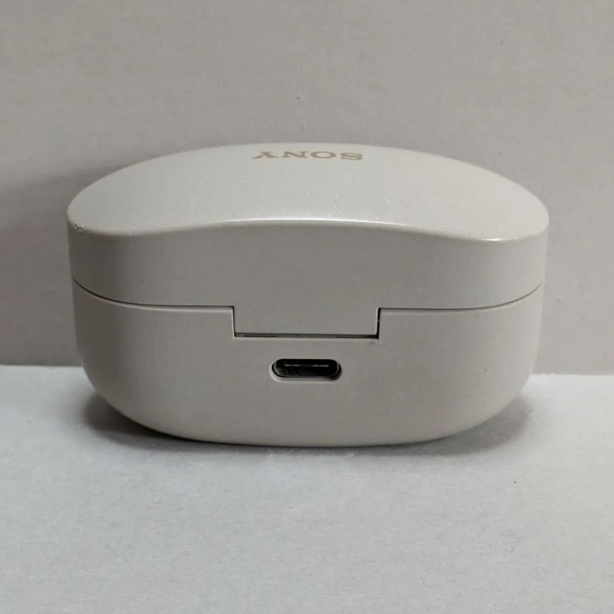 SONY WF-1000XM4 プラチナシルバー 充電ケース 【公式通販】