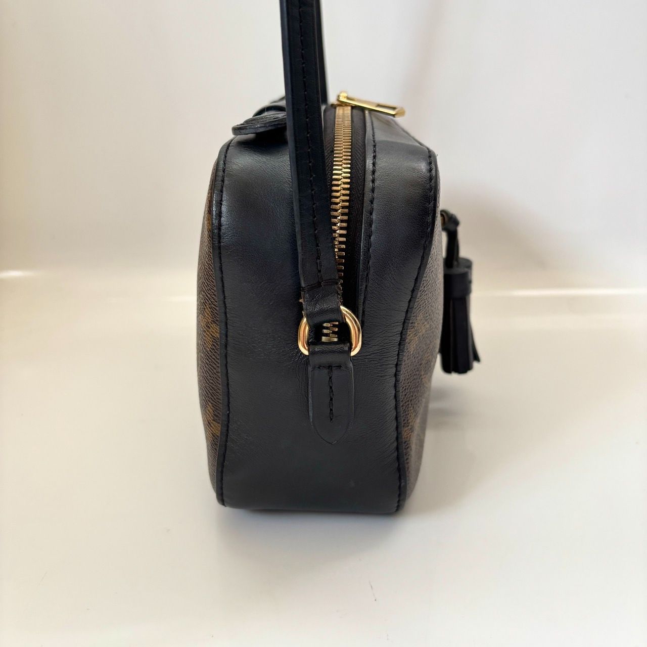 保存袋付き 良品◎Louis Vuitton ルイヴィトン サントンジュ ロゴ