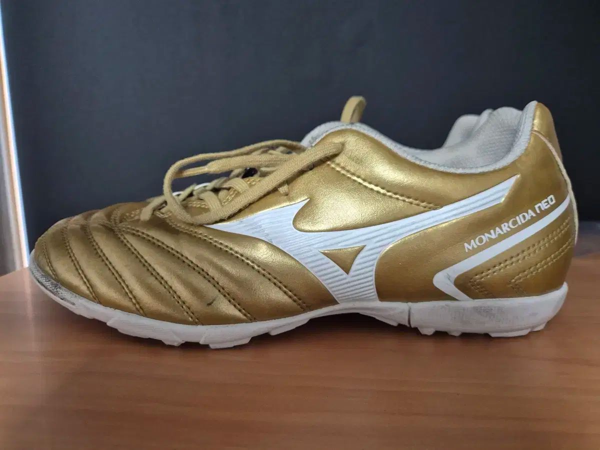 ミズノ モレリア NEO3 サッカーシューズ 250 サッカースパイク ミズノ