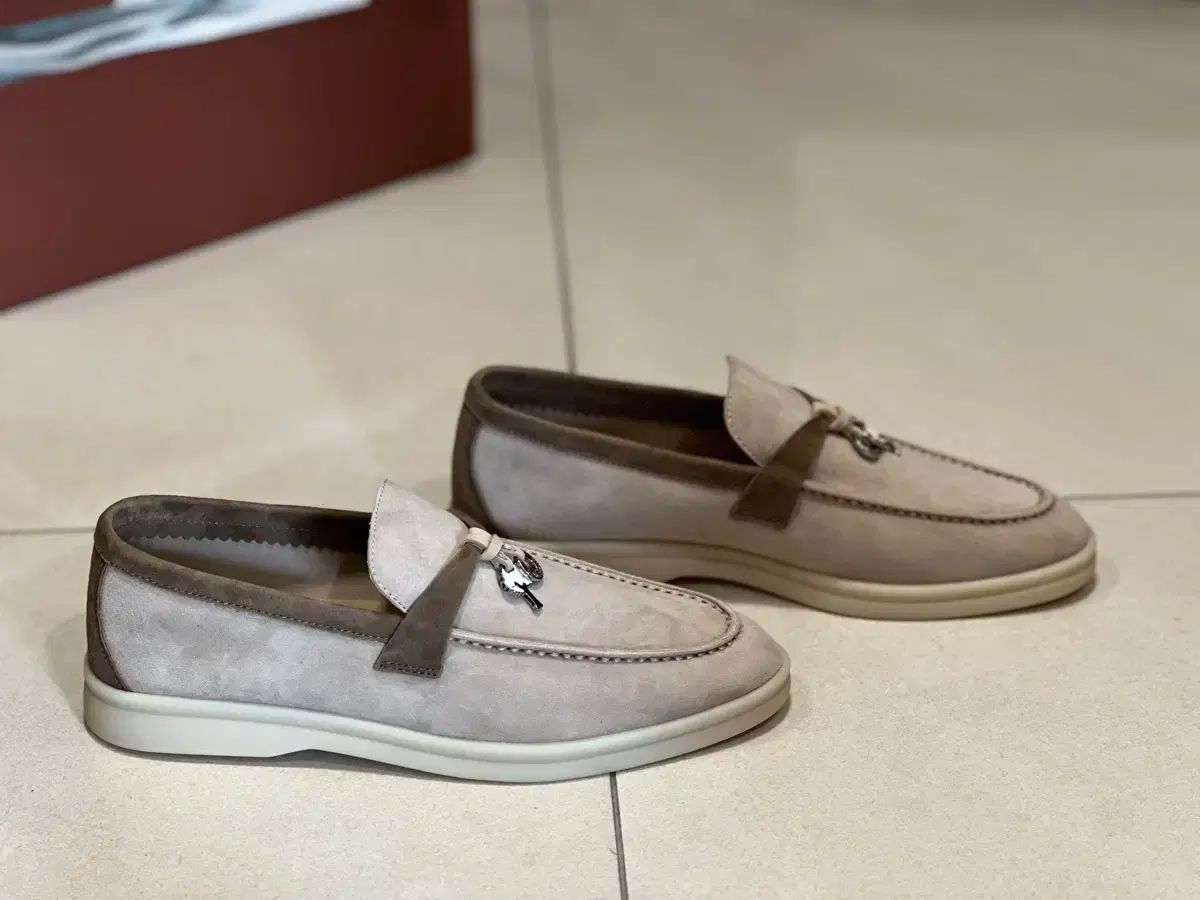 レディース スエード ローファー 35 サイズ