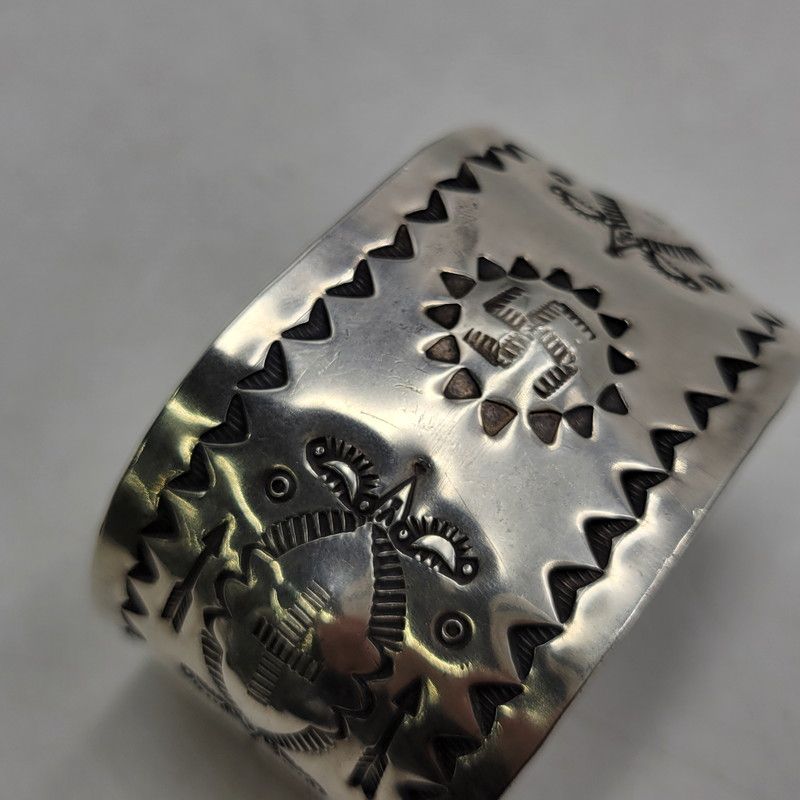 30s 40s ナバホ Navajo 卍 スワティカ バングル ヴィンテージ 0d75d0e1bf2970f1244c3bbfa5cd95
