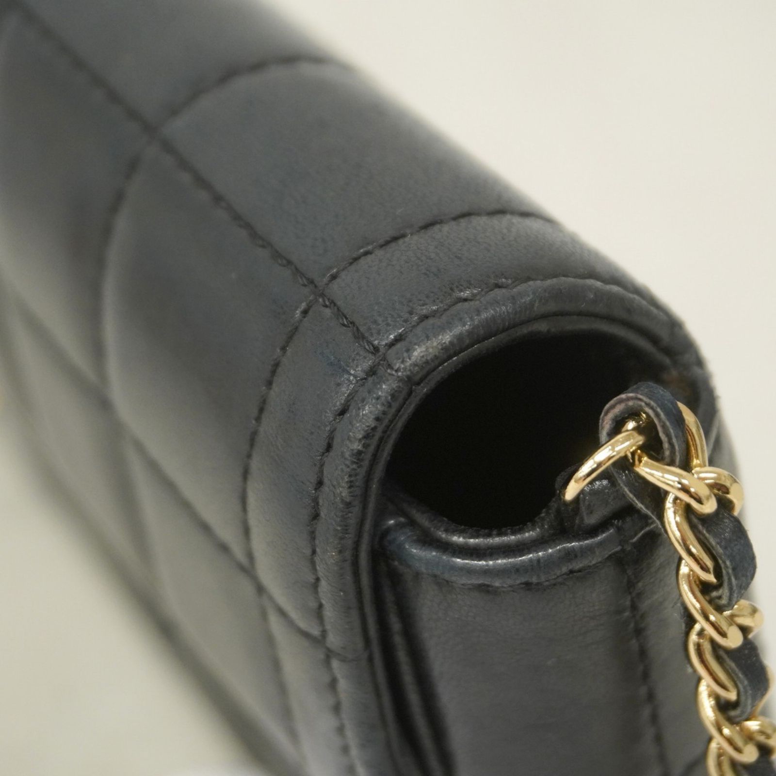 シャネル ショルダーバッグ