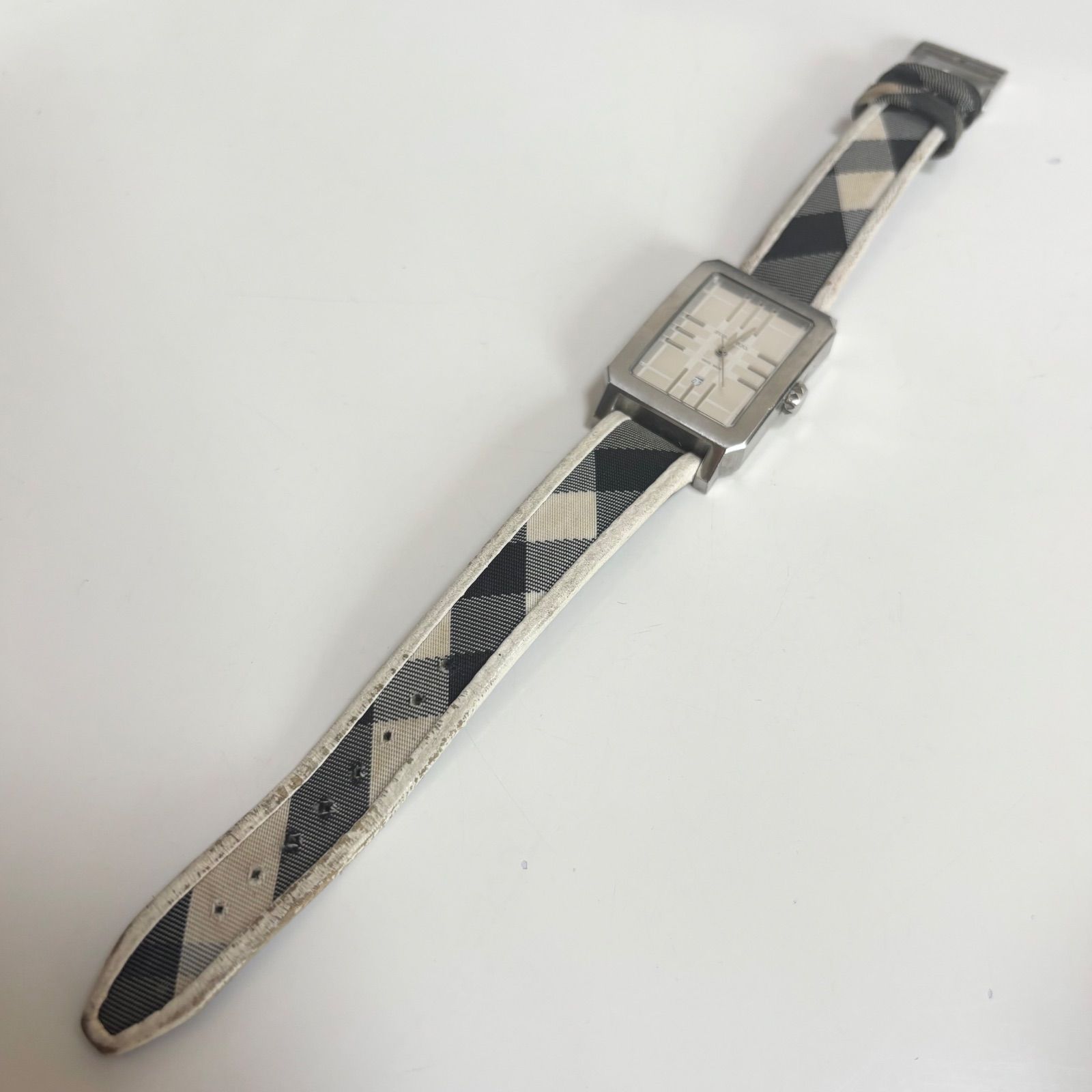 送料無料】BURBERRY/バーバリー/BU1904/クォーツ腕時計/シルバー